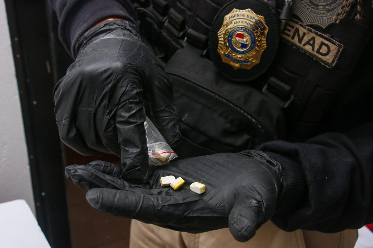 Cuarto Intermedio tweet media