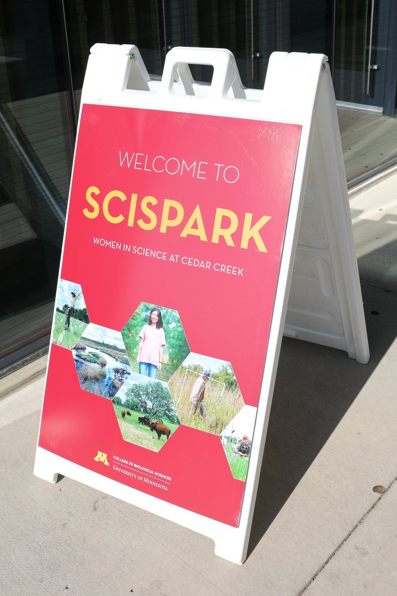 umncbs's tweet photo. A memorable evening of SciSpark 2022 celebrating women in science at @CedarCreekESR including @FreundSaxhaug, @nehamohanbabu, @k_castillioni, @BeaBasel, @FarahFarahc, @Chirpark, @e_borer. Hands on activities, short ⚡️talks + SO many great questions from attendees #UMNproud https://t.co/FhR4FWbt6n