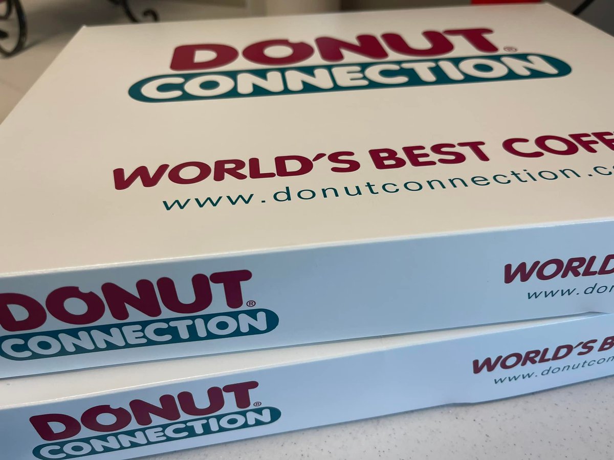 GooseCreekSC's tweet photo. Happy National Donut Day! We are celebrating at City Hall this morning with the help of our friends at Donut Connection in Goose Creek ... delicious!
@freshdonutsgc #NationalDonutDay #creekrising https://t.co/nDP37g3M43