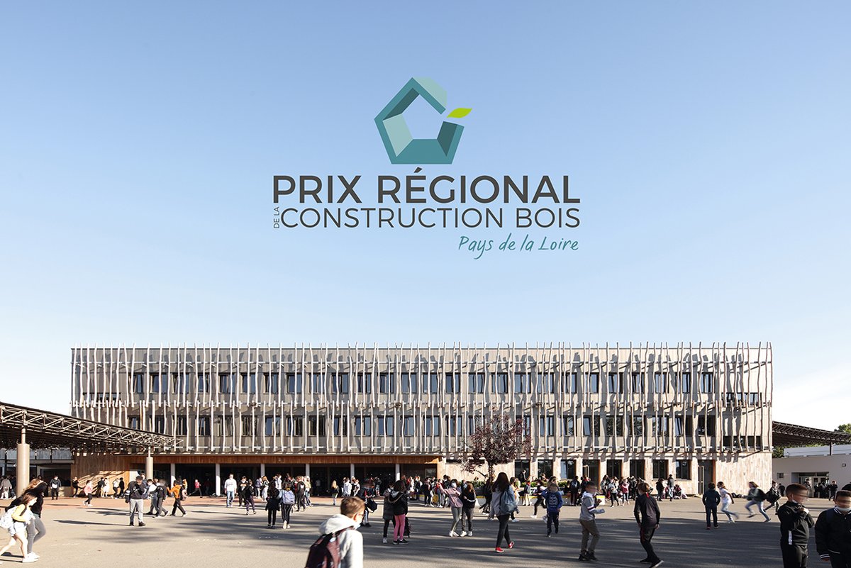 R E M I S E de P R I X
le projet du Collège Le Galinet, s'est vu décerner la mention du jury « Réhabilitation énergétique » dans le cadre du prix régional de la construction bois.
Bravo à nos partenaires : <a href="/loireatlantique/">Loire-Atlantique</a>  • <a href="/egis/">Egis</a>  • LCA
📍Blain44