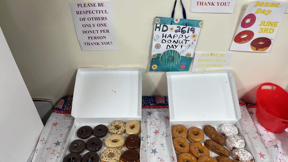 Greenfield HomeDepot (@thd_grnfld2619) on Twitter photo Celebrating National Donut Day! <a href="/Bdstamm/">Brian Stamm</a> <a href="/stevenlongmoor1/">Steven Longmoore</a> <a href="/whipplenh/">Donna Whipple</a> <a href="/KBiII3/">Bill King</a> <a href="/DalterioAmy/">Amy Dalterio</a> Celebrating National Donut Day! <a href="/Bdstamm/">Brian Stamm</a> <a href="/stevenlongmoor1/">Steven Longmoore</a> <a href="/whipplenh/">Donna Whipple</a> <a href="/KBiII3/">Bill King</a> <a href="/DalterioAmy/">Amy Dalterio</a>