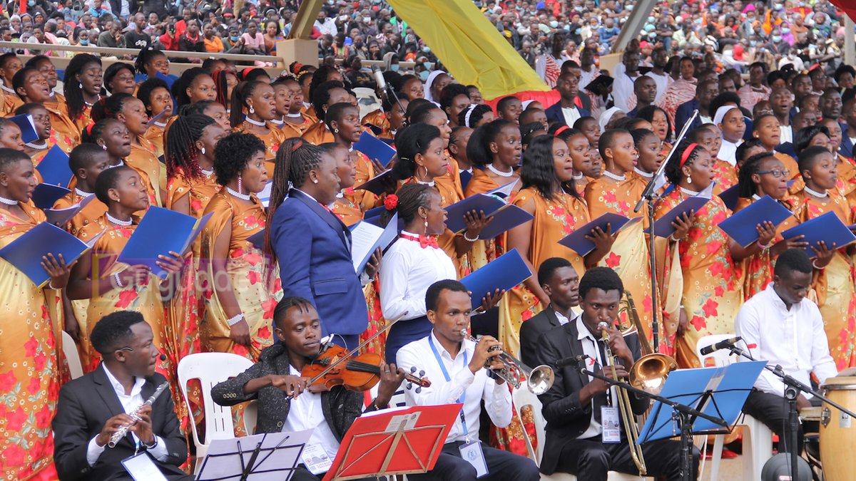 guguddetvuganda's tweet photo. Uganda Martyrs Day 2022 in Pictures - Fort portal Diocese.
Photo: @KanyesigyeEd 
#GuguddeTvUganda https://t.co/N2tYCWgeXZ