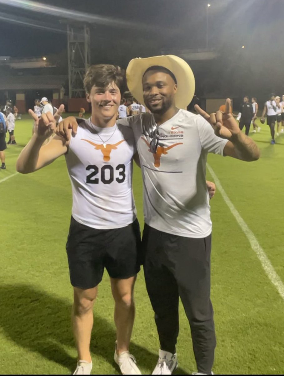 Thanks to <a href="/CoachSark/">Steve Sarkisian</a> and <a href="/Coach/">Coach</a> <a href="/BrennanMarion4/">Coach Marion</a> for a great camp last night. <a href="/TrojanAnderson/">Anderson Trojans Football</a> <a href="/TexasFootball/">Texas Football</a> <a href="/FlxAtx/">FLX ATX</a>