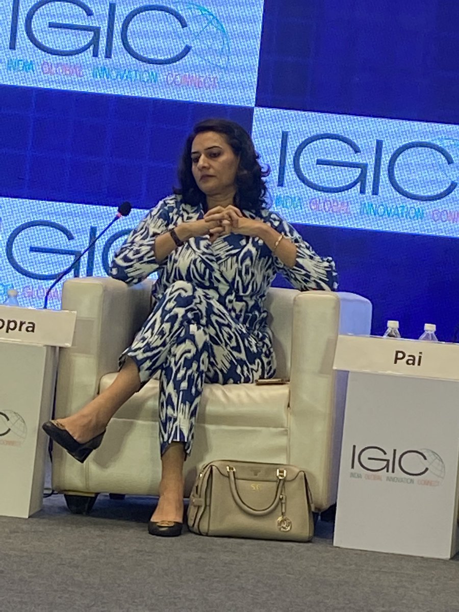 priyachettyr's tweet photo. @shailichopra thanks for straight statements &amp; assertions on theStart up Trends panel now . Sometimes I feel that moderators need a quick refresher course/primer on interviewing #womenleaders.. the #womenoriented questions can be so #patronizing. #Pushback 🙄 https://t.co/I9yKCy3fqx