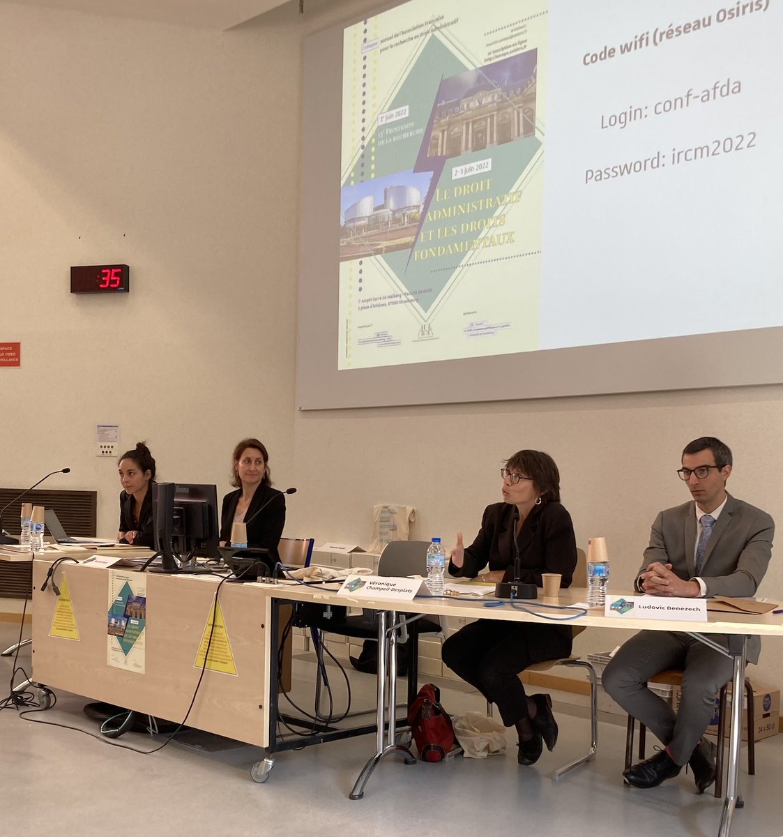Asso_AFDA's tweet photo. Notre colloque annuel s'achève déjà.  Quelques photos pour se souvenir des riches et stimulantes interventions que nous avons entendues. Place au rapport de synthèse par le professeur Xavier Dupré de Boulois! https://t.co/rmmoFm9mpT
