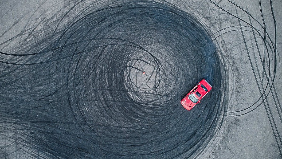 StellantisNAEsp's tweet photo. #DonutDay #DiaDeLaDona #NationalDonutDay #ChiefDonutMaker @Dodge https://t.co/QvCU2BkX2i