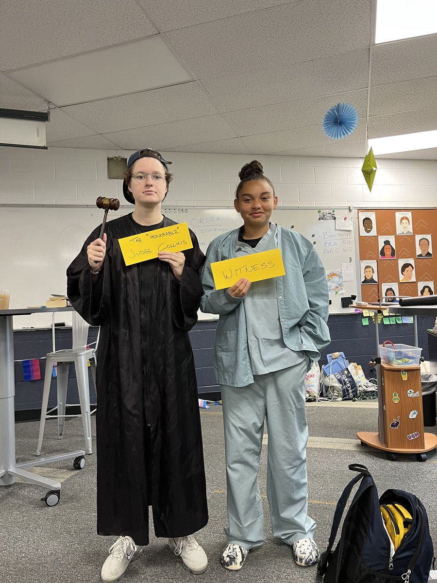 MsCollinsSMS's tweet image. The Outsiders on Trial! 

There were lots of well thought out arguments and some ~spirited~ cross-examinations.

Witnesses were sworn in on a copy of New Moon.

We had a blast with our last unit of the year.

Thanks for being my bailiff, @teachertollis