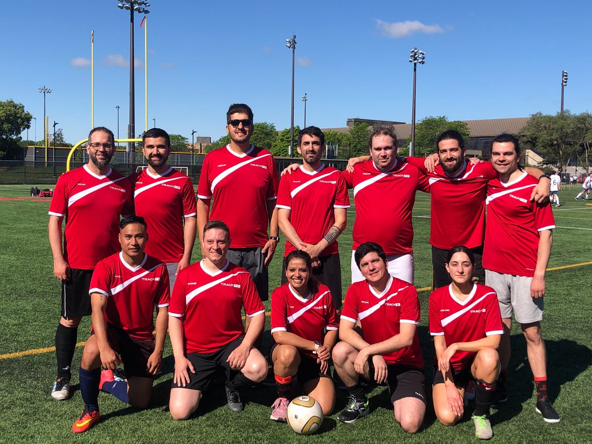 Today’s the day! Team TrackTik is dribbling for a cause. Spot us at Complexe Sportif Claude-Robillard. We're going head-to-head with Montreal’s tech companies in support of #Techaide2022.
===
C'est aujourd'hui que l'équipe TrackTik ira dribler pour une bonne cause !