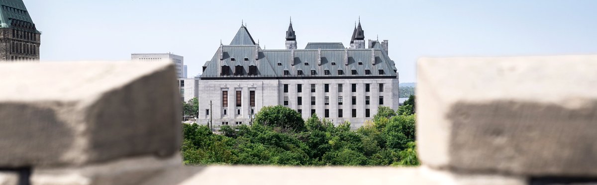 SCC_eng's tweet photo. The Supreme Court rules a grandmother should have custody over a child despite the father’s closer biological tie. Read our plain-language summary here: https://t.co/uLWuAFDmJd #familylaw #cdnlaw https://t.co/CCzuZoPJM9
