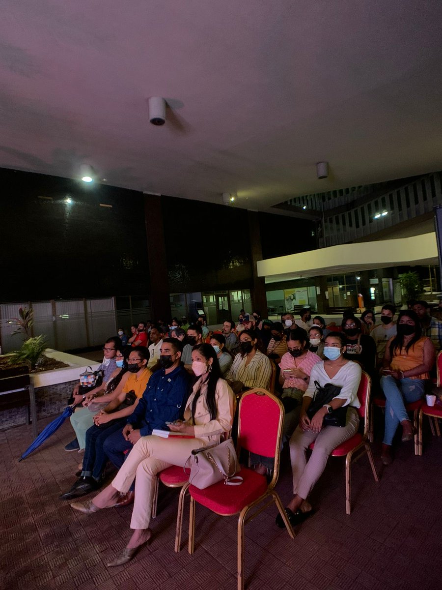 AjProvida's tweet photo. Todo un éxito la conferencia en Panamá, titulada: Familias diversas ¿Un ataque a la familia tradicional?, dictada por el reconocido @PMunozIturrieta 

#MesDeLaFamilia
#PanamáEsProVidaYFamilia https://t.co/nLVSico8to