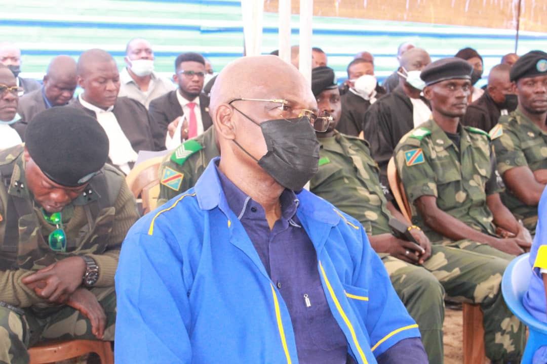 StanysBujakera's tweet photo. #RDC: Le Premier, arrêté et condamné. Il était directeur de cabinet du Président de la République. Le second, arrêté et actuellement jugé. Il était conseiller spécial du Chef de l'État en matière de sécurité. https://t.co/oQyTrNwshU