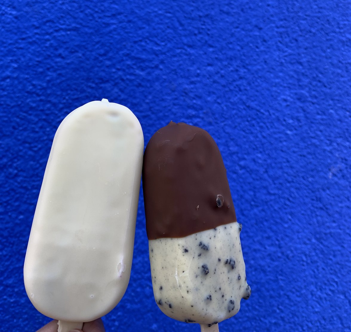 COOL bonus points coming your way!! 🥶 🧊
🥳🔵 We know #JOURNIE Rewards members looove delicious frozen treats, 🥳 🔵 so we're spoiling them with 25 bonus points on eligible Magnum products.