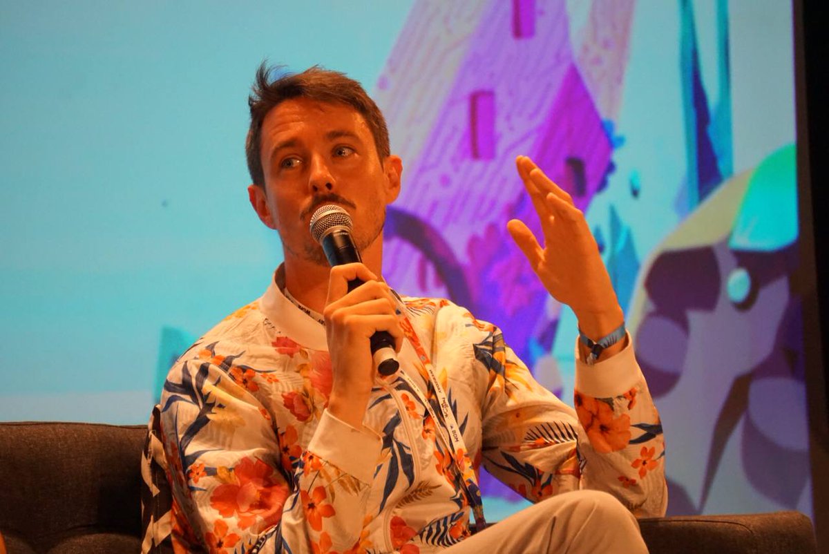 web2day's tweet photo. #MicroW2D 

« Un véritable allié c'est tous les jours qu'il doit donner la voix. C'est de cette manière que la conviction de l'un devient la conviction de l'autre. » @maurys_ #LGBT #mixité #lecombatcontinue 

#web2day https://t.co/iEGZ1gBaq5