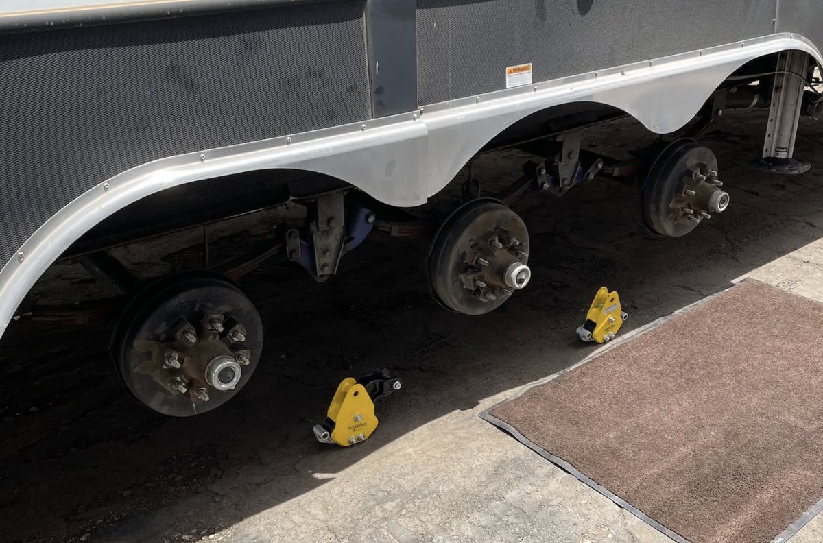 WEnRVcom's tweet image. The RVer&apos;s Guide to Suspension Systems!
-
wenrv.com/news/the-rver-…
-
-
-
#rvguide #rv #rvlife #roadtrip #motorhome #rvcountry #rvliving #camping #outdoors #wenrv #travel #rvlifestyle #luxuryrv #campingmemories #hiking #rvdealership #newrv #roadtrip