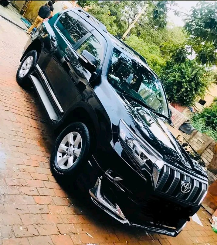 FelixKamanja's tweet photo. Affordable new model v8 plz call me back 0114238195 https://t.co/63IuQolIBx