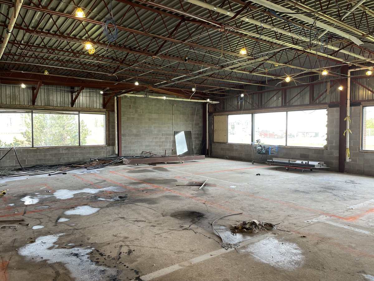SaultAreaHosp's tweet photo. We continue to work with our partners @saldanbuilt @IDEAincdesign  @MayorProvenzano  @RossRomanoSSM  @M_Mantha to ensure the timely development of the Residential Withdrawal Management Facility. Deconstruction is now complete! https://t.co/z2ObJT4nud