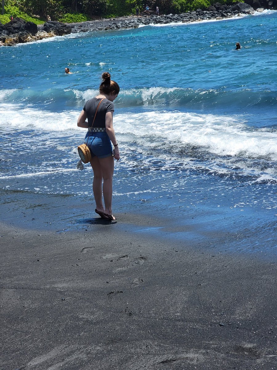 PeterAClements's tweet image. You are amazing. You are silly. You are my bestfriend. I love you! HAPPY BIRTHDAY!!!! @LaurenFlippo