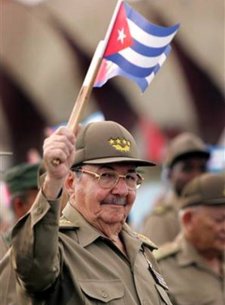 #RaulEsRaul hombre modesto, que rehúye los reconocimientos; consagrado al trabajo y que prefiere los hechos antes que las palabras; jovial y entrañable; del organizador nato y jefe intransigente ante lo mal hecho.
#SomosContinuidad
<a href="/UJCdeCuba/">UJC de Cuba</a> 
<a href="/PartidoPCC/">Partido Comunista de Cuba</a> 
<a href="/triana_alexis/">Alexis Triana Hernández</a>