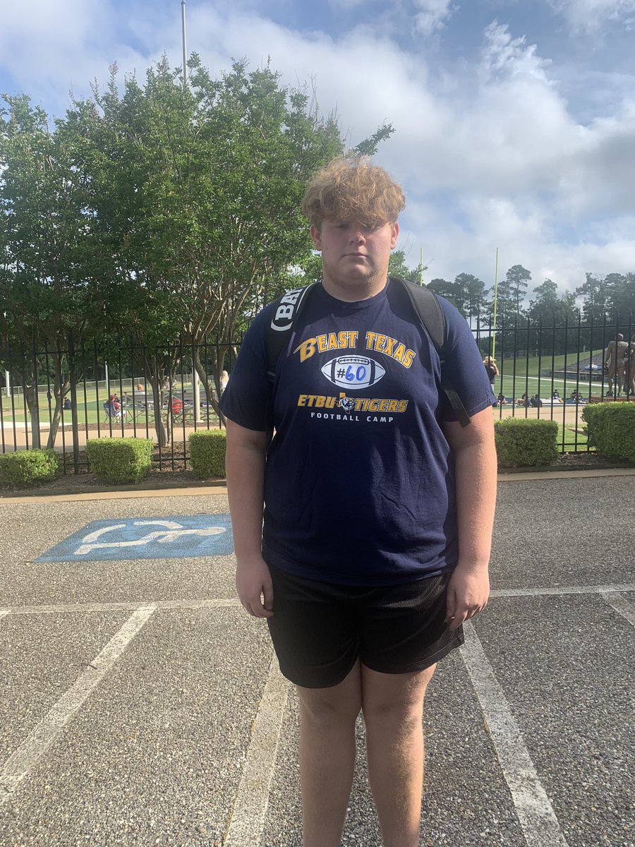 AWurz78's tweet photo. Here for the #etbufootballcamp and visit. #GoTigers #DC #Chargers #bigcash78 #Classof24 #NoLineNoShine #Dowork #hallrecruiting @ETBU_Football @GoETBUTigers @Fhall565Hall https://t.co/l9u4Po2Hbd