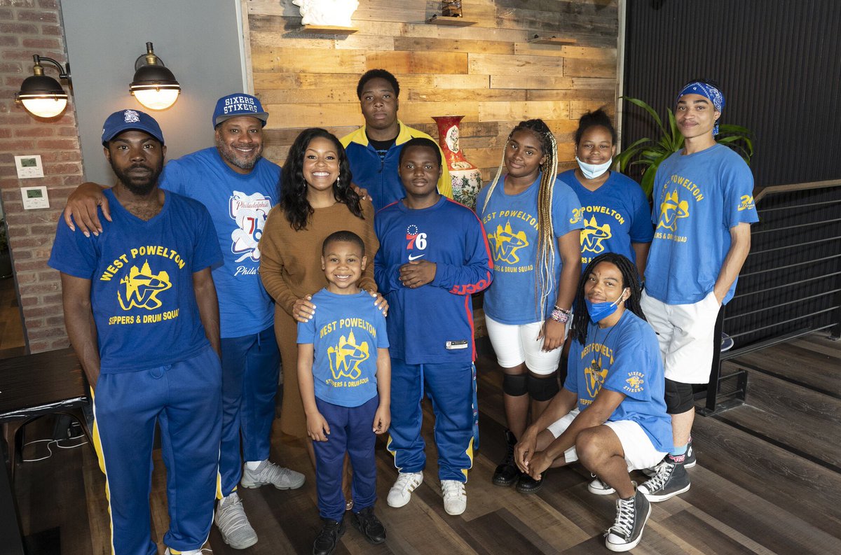 PPRA's tweet photo. We had a fantastic day celebrating @SheinelleJones of the @TODAYshow with the annual #PPRA Gold Medal Award! Thank you to emcee, @MikeFOX29, the Sixers Stixers, and our event committee!
Photo credit: Edward Savaria
#PublicRelations #PR #Philly #PhillyPR https://t.co/0BlfPJXzbM