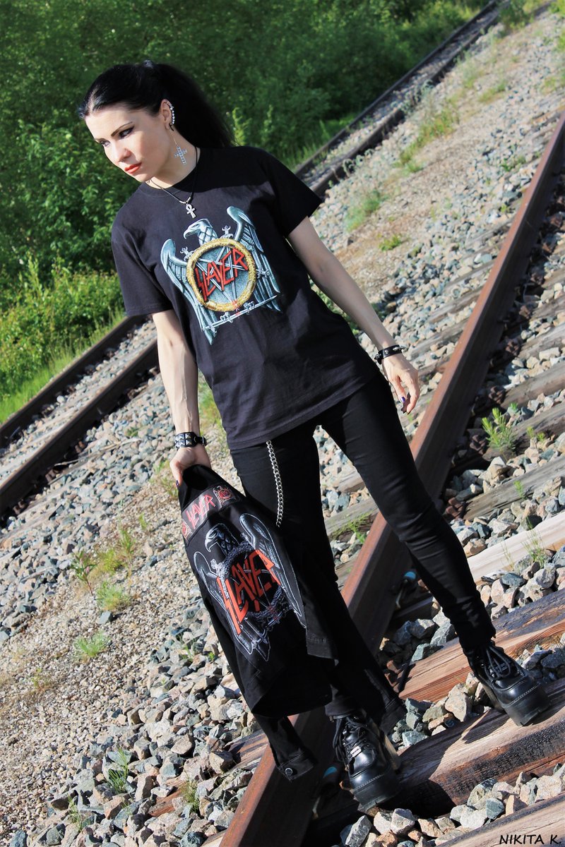 #FuckingSlayer #metalhead #summer #finnishnature #railroad #photography #Canon1100d #Suomi #Finland