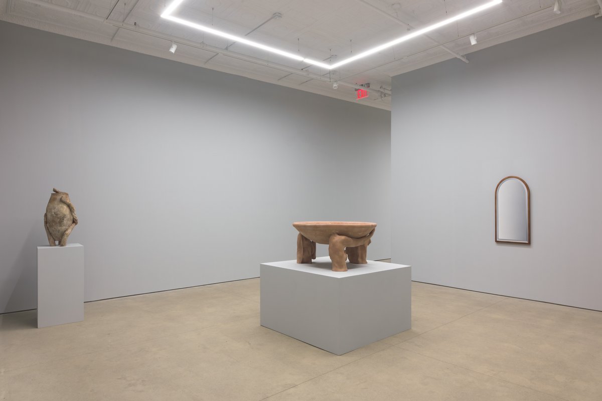 PPOWGallery's tweet photo. #ClementineKeithRoach & #ChristopherPage's "Knots" opens today!
Subtly altering the gallery into an uncanny interior, #Knots creates a surreal and cerebral mise-en-scène in which our illusions of wholeness break down.
Join us tonight from 6-8pm for the opening reception. https://t.co/OI1DmrkYtG