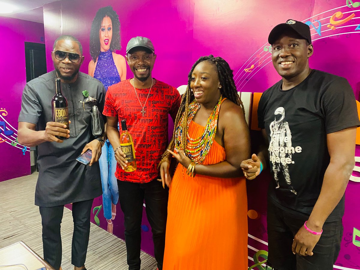 AfriRadioSL's tweet photo. @EbonySpirits CEO @Camilla Masunda  &amp; Team were our special guests on the Jolly Ride Show hosted by @UndisputedReg on AfriRadio.
Join them at the De Code Lounge at 2pm for the wine tasting😎🔥

#SaloneTwitter https://t.co/A0tDivrbpM