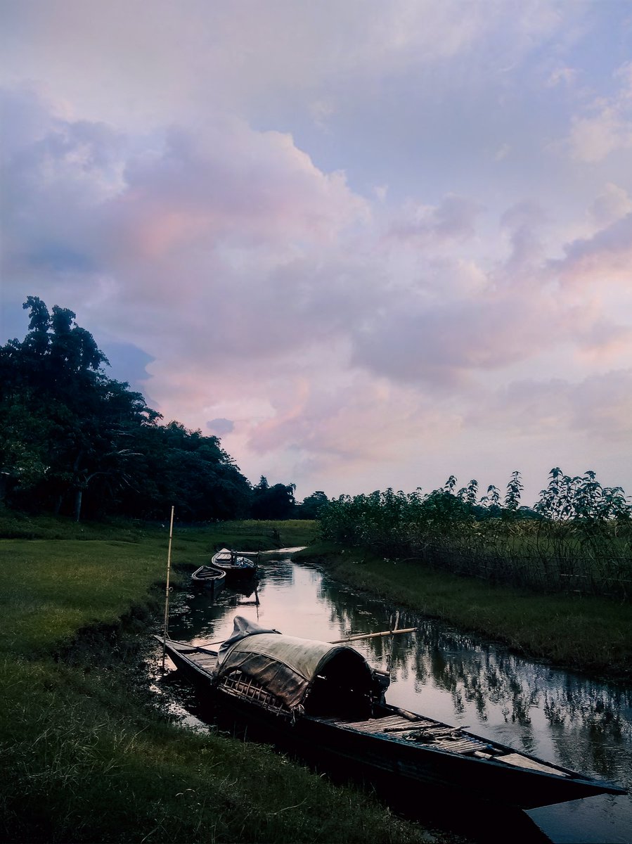 AnuranNath's tweet photo. Every time you are NEW.
#riverlife #photography #rivers #Assam https://t.co/fPHCO8WlpH
