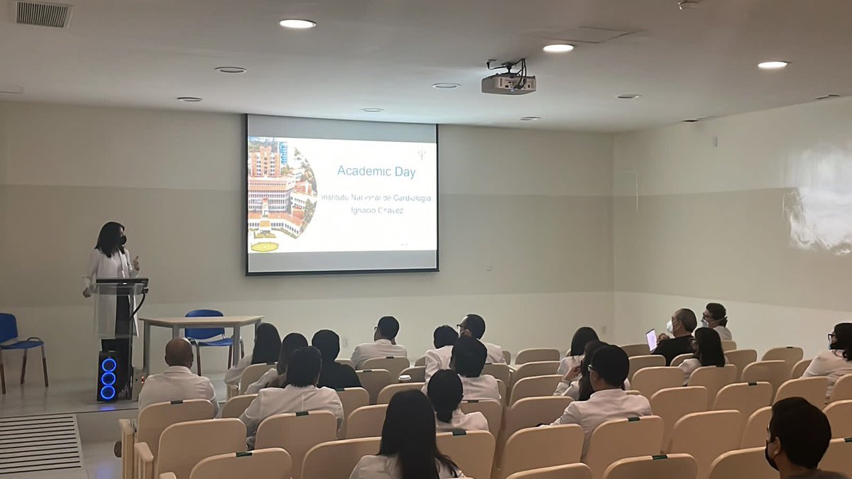 NefrologiaINC's tweet photo. We are truly honored to welcome @kamkalantar, wonderful day ahead. Special mention to @MagdalenaMadero for making this possible. Our nephrology fellows will meet face-to-face the expert. https://t.co/Yi3f2XYQW5
