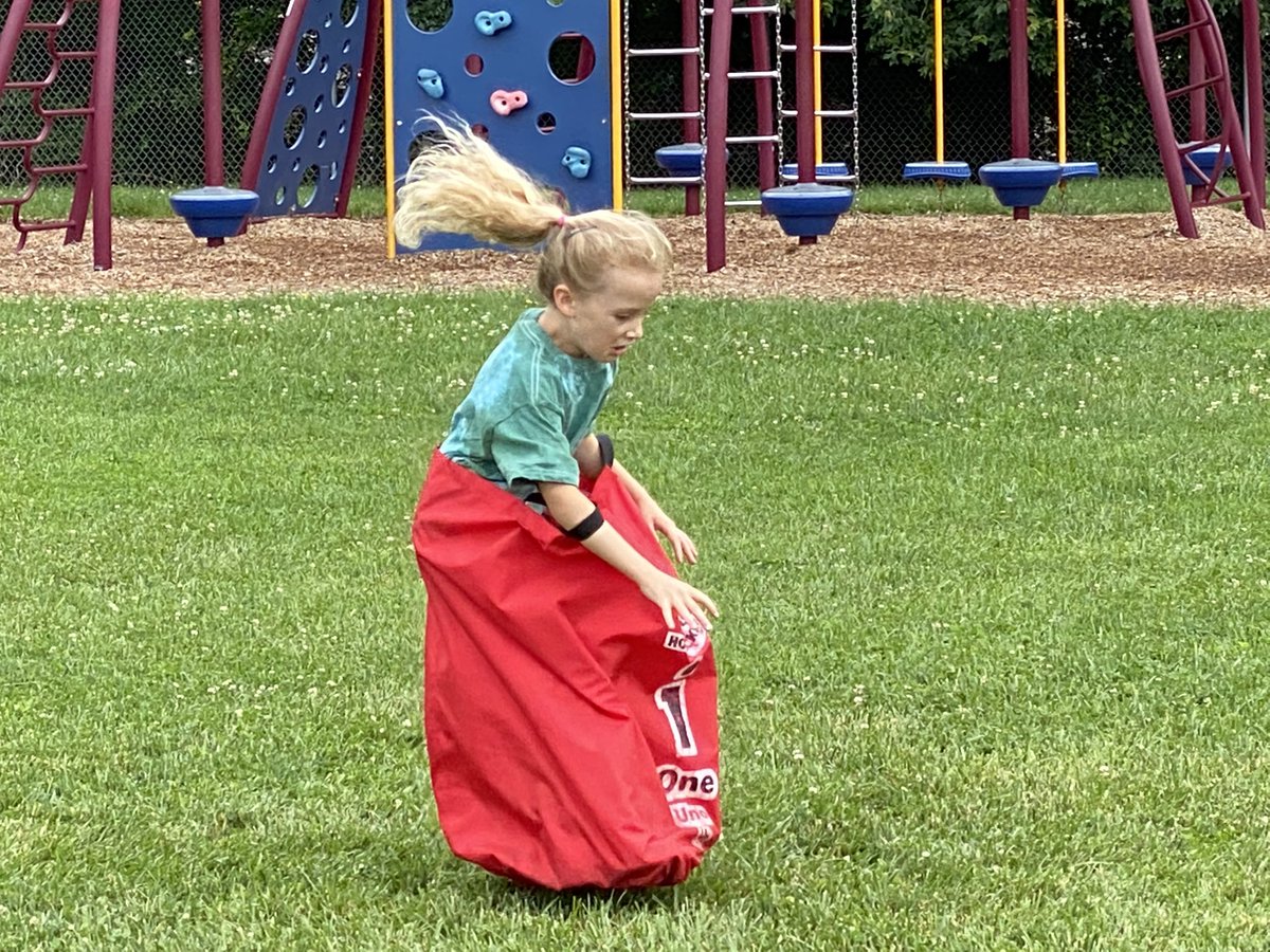 CPES_Ballstars's tweet photo. Field Day Fun!!! https://t.co/M4pQphfrSF