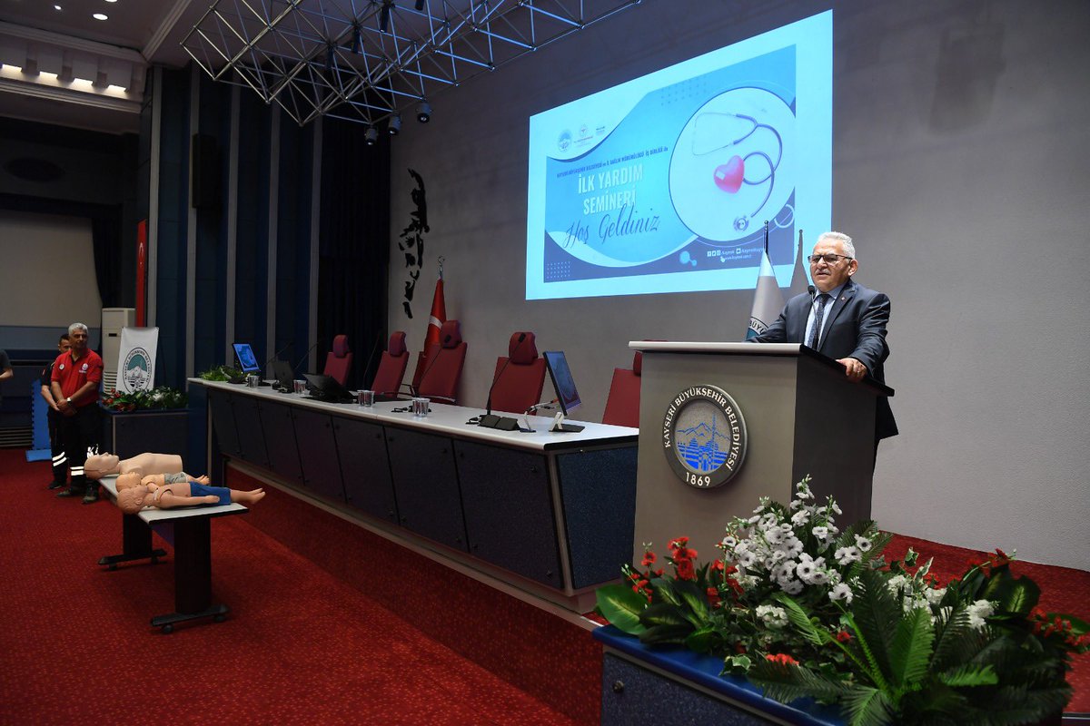 Memduh Büyükkılıç