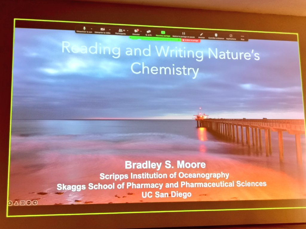 ICSN_lab's tweet photo. To finish this symposium dedicated to the 60th anniversary of @ICSN_lab in the best way, what could be better than a conference delivered by @BradMoore_SIO from @Scripps_Ocean @UCSD. Thanks for this honour and for this great chemistry of #naturalproducts. #ICSN60 https://t.co/rQ1hDPoOQZ