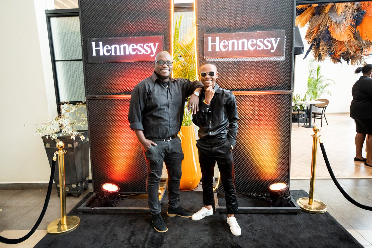 BobsonFadhili's tweet image. Kiongos na Kiongozi @glangiri  

#HennessyKE