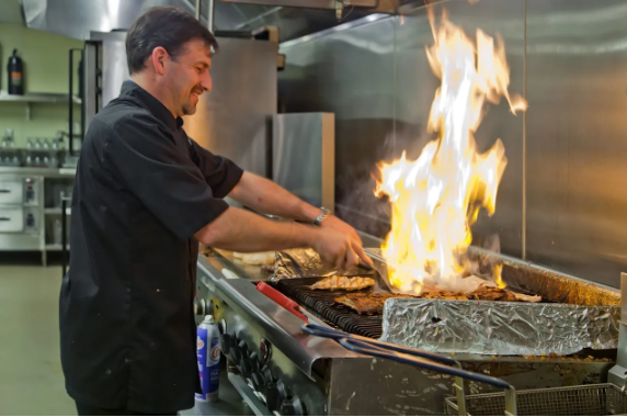 SeniorDining's tweet photo. Do you know that some senior living communities are generating added F&amp;B revenue by catering wedding receptions? Learn how Rob Rodas, Director of Culinary Services at Knute Nelson, helped build a program catering wedding receptions and business events... https://t.co/Hphu7o9rWZ https://t.co/DCMglTSNYc