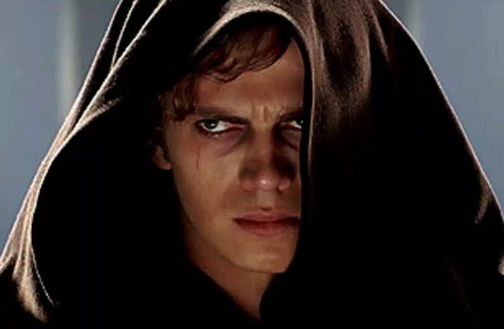 starwarstufff's tweet photo. it's been 17 years 

hayden christensen finally back as anakin skywalker in #ObiWanKenobi https://t.co/277lLqqxky
