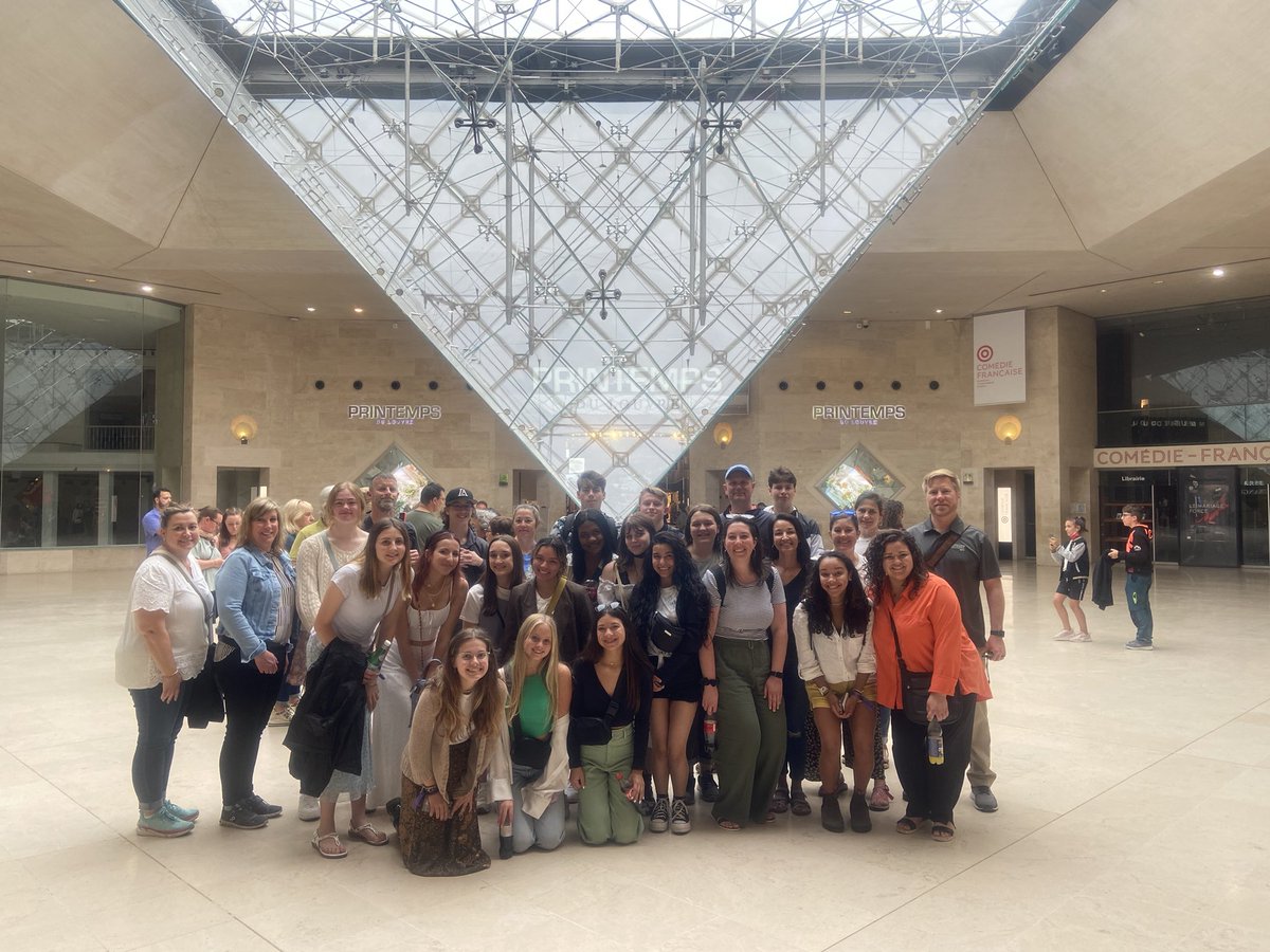 Lipscomb Savage tweet media