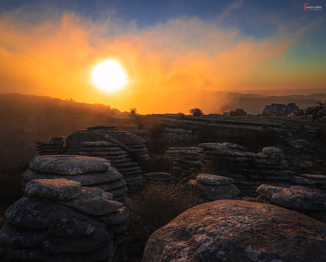 Carloscastro_82's tweet photo. Amanecer en El Torcal de Antequera (Málaga) 😍😍 https://t.co/YuftYLHVoa