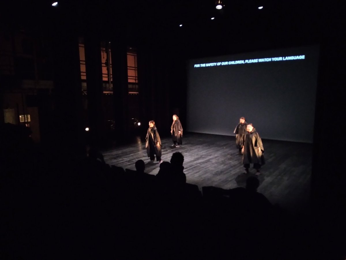 clermont2028's tweet photo. Deuxième #tableronde du festival CADO #4 du @TheatrePelican :
🤔 "Théâtre, jeunesse et circulation internationale" avec A. Charrière, E. Vanelle @LeGrandRond, B. Milosavljević @novisad2022 #ECoC 🇪🇺

🎭 Tous au théâtre ! Les spectacles continuent tout le week-end à @ClermontFd ! https://t.co/aTbuC3XlFF