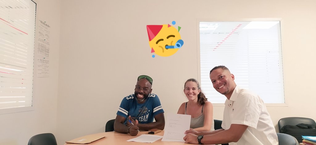 Smart_Islandz's tweet photo. Whoop whoop !! fort de notre succès nous avons aussi signé un partenariat avec Weldom pour la tenue d'ateliers réguliers ! https://t.co/2LTFsLqYCE