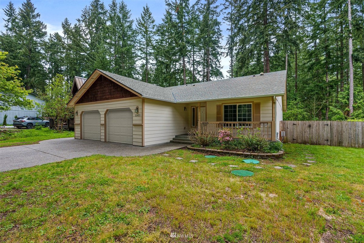 ProfforProperty's tweet image. Imagine turning the key to open your beautiful new home. #beautifulhome #homesforsale  cpix.me/l/144745377