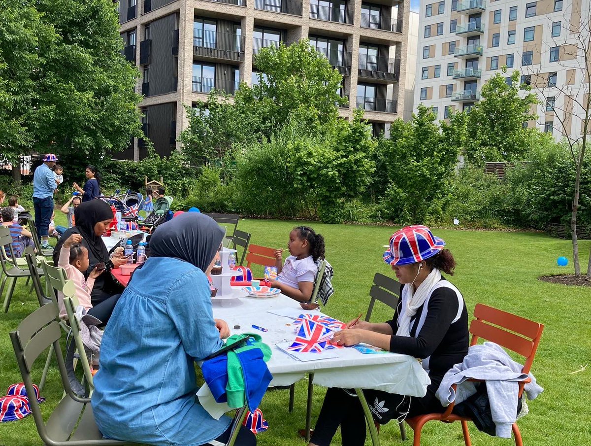 Jubilee fun! Thanks to everyone for a wonderful afternoon of celebration! @chelmsdio @changeplease @e20community @noordinarypark @eastvillageldn #queensjubilee #platinumjubilee2022 #gardenparty #mye20 #E20 #Church #Stratford #Newham