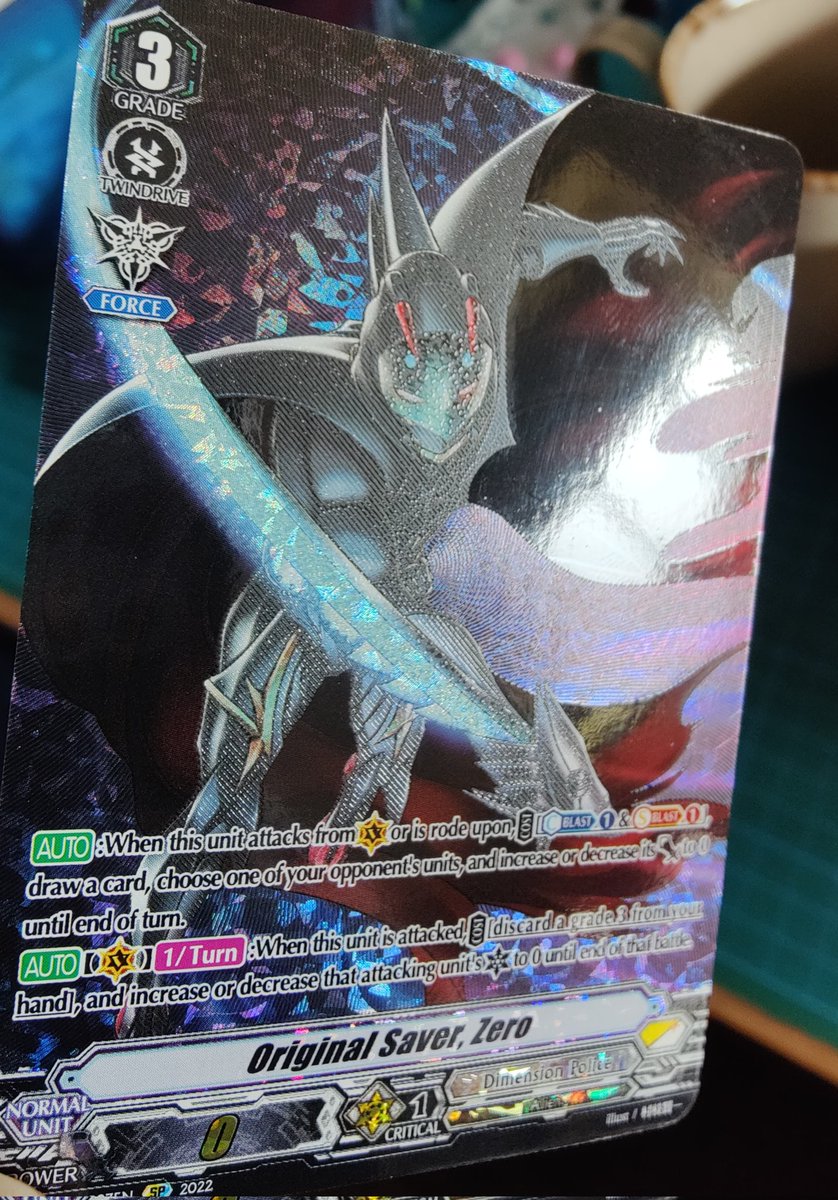 Forry140's tweet photo. Working on that DP bling now. You know, for such a cheap SP. Its foiling looks amazing
#cardfightvanguard #cardboardaddiction
#dimensionpolice https://t.co/7gBAmnLcAD