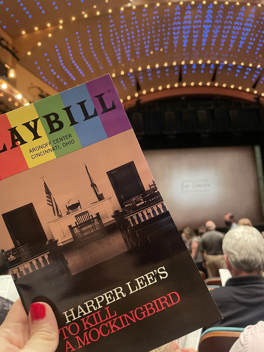 TheMrsC's tweet photo. I just posted my #review! Please click through and give it some love. #broadwaycincy #momblogger #tokillamockingbird 
https://t.co/hp8nlQkoZ6 https://t.co/Db7qPJZ9zt