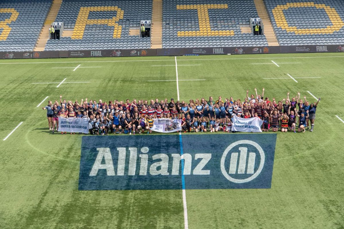 Over 100 girls and women have  taken part in our Warriors Masterclass Day, with the groups being run by our Warriors Community coaches and members of the <a href="/WorcsWarriorsW/">Worcester Warriors Women</a> 

This is all before the @Premier15s 
#worcesterwarriors 
#warriorcommunity
#Allianz
#allianz15