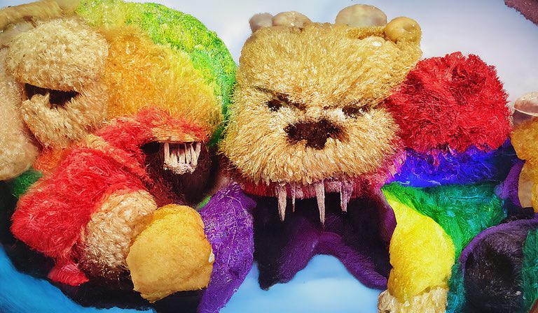 Snag FANGTOOTH FREDDY for only .001 ETH!
#NFTs #NFTGiveaways #NFTartist #NFTProjects #nftart #opensea 
 opensea.io/assets/ethereu…