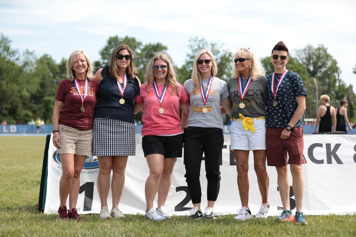 KHSAA's tweet image. Welcome back to the 1997 Russell Red Devils and 1997 Union County Braves celebrating the 25-year anniversaries of their KHSAA 2A state titles!