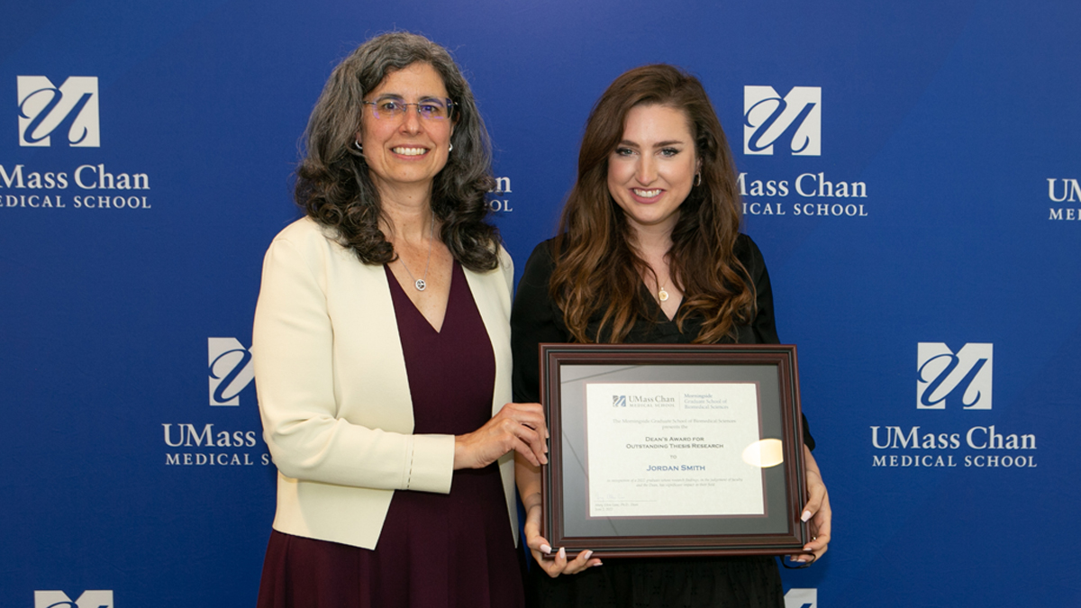 UMass Chan Medical School (@umasschan) on Twitter photo Here are the <a href="/UMassChanGSBS/">Morningside Graduate School of Biomedical Sciences</a> winners of the 2022 Chancellor's Award and the Dean's Award for Outstanding Thesis Research. See the full list of research, community service and mentoring award winners: bit.ly/3xfoXOY #UMassChan2022 <a href="/KrishnaGhanta9/">Krishna Ghanta</a> <a href="/j_leigh_smith/">Jordan Leigh Smith, MD PhD</a> <a href="/UMassMDPhD/">UMass Chan MD/PhD Program</a> Here are the <a href="/UMassChanGSBS/">Morningside Graduate School of Biomedical Sciences</a> winners of the 2022 Chancellor's Award and the Dean's Award for Outstanding Thesis Research. See the full list of research, community service and mentoring award winners: bit.ly/3xfoXOY #UMassChan2022 <a href="/KrishnaGhanta9/">Krishna Ghanta</a> <a href="/j_leigh_smith/">Jordan Leigh Smith, MD PhD</a> <a href="/UMassMDPhD/">UMass Chan MD/PhD Program</a>