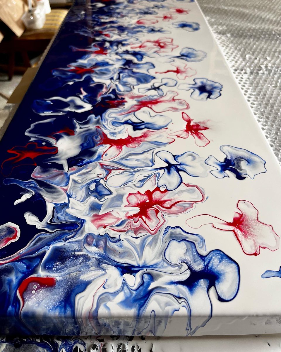 Latest painting, Jubilee, Red, White and Blue #art #artist #Jubilee #artforsale #fluid #fluidart #fluidartist #modern #modernart #modernartist #fluidgallery #colour #fluidpainting #design #artdesign #pour #pouringart #pouringartist
