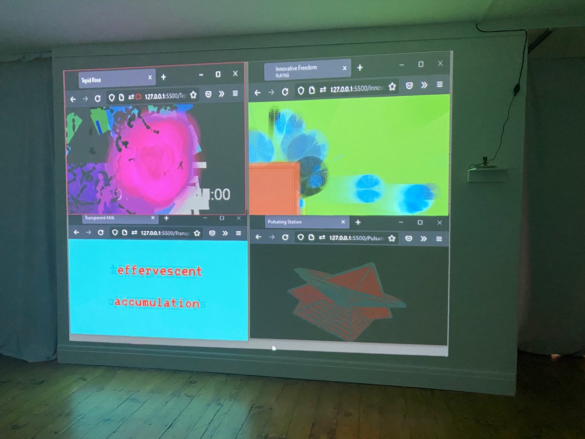 omurphy16's tweet image. Wonderful to visit Conor McGarrigle’s curation in The Lord Mayor’s Pavilion - ‘Digital Art in Ireland’ and meet @dariuswirl part of #DigiArt22 @UCC @SampleStudios @UCC_DH w thanks to @artscouncil_ie great to chat IRL