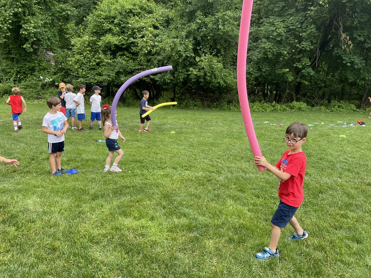 ECalamito's tweet photo. Happy friends on Field Day 😎 @WPSSicomac @wyckoffschools https://t.co/XurjPlimXK